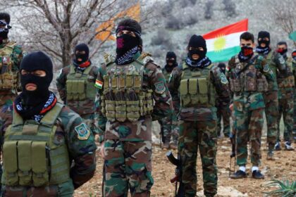 مع غموض رسائل ترامب.. أكراد العراق أمام "كماشة ثلاثية"