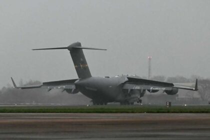 قواعد بريطانية تدخل على خط العمليات الأميركية ضد إيران