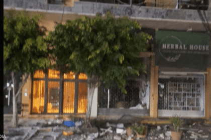 غارة إسرائيلية تستهدف مبنى في ضاحية بيروت الجنوبية