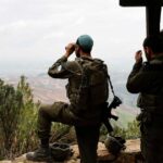 الجيش الإسرائيلي ينذر بأنه سيضرب مواقع لحزب الله في صور