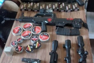 الشرطة تضع حدًا لأخطر شبكة تمارس تجارة الأسلحة بأمدرمان