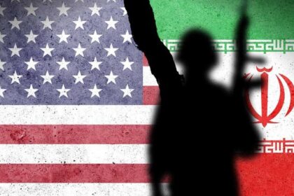 ترامب يتوعد إيران بمزيد من الضربات.. ويطالبها بـ"الاستسلام"