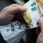 بنوك سودانية تحرك سعر الدولار مقابل الجنيه السوداني