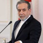 وزير خارجية إيران يرفض وقف النار: سنواصل القتال