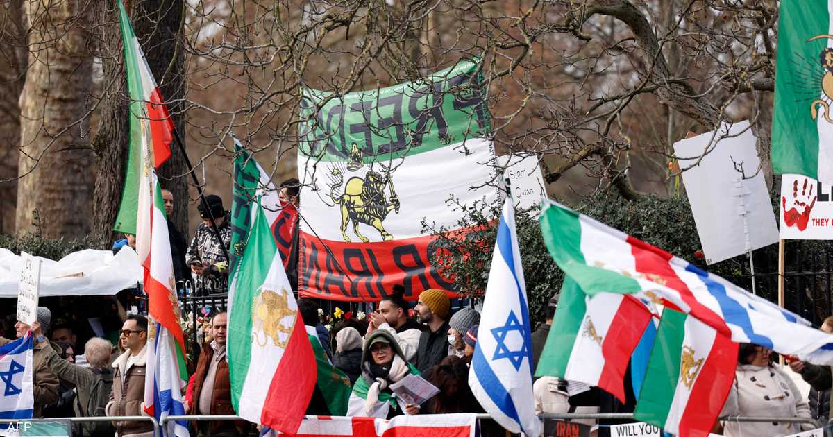 إيران تهدد المغتربين الداعمين للهجوم عليها بمصادرة ممتلكاتهم