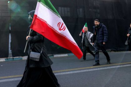 خاصكيف استقبل الداخل الإيراني اختيار مجتبى خامنئي مرشدا؟