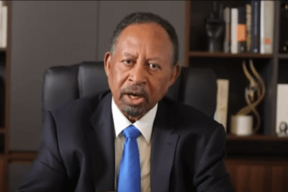 حمدوك يحذر من خطورة مشاريع قوى الظلام والتطرف فى الخليج