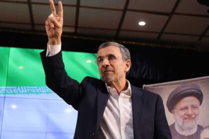 مقتل الرئيس الإيراني الأسبق محمود أحمدي نجاد