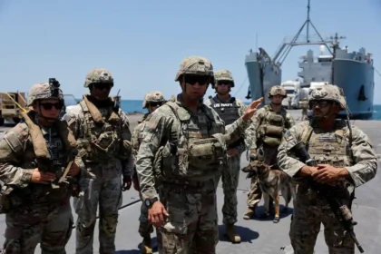 الجيش الأمريكي يعلن التحرك لتفكيك البنية التحتية لإنتاج الصواريخ في إيران