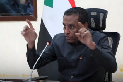 بعد إزاحة إبراهيم جابر.. اللجنة العليا تعقد اجتماعا برئاسة كامل إدريس وتتخذ قرارًا بشأن عقد تأهيل الكباري