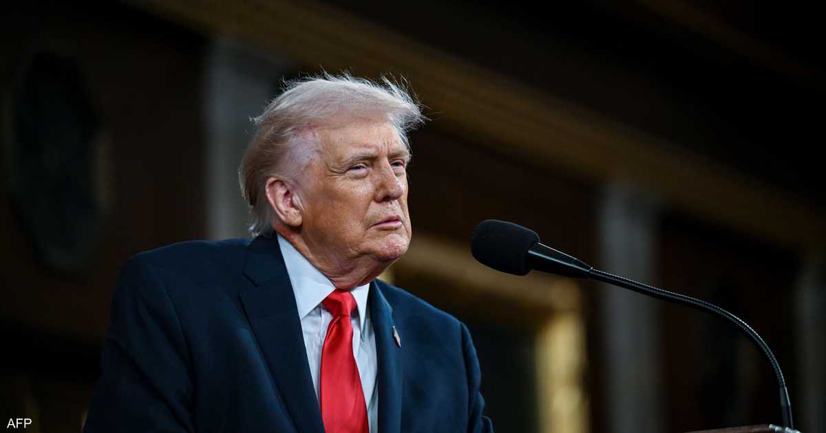 ترامب: إغراق 9 سفن إيرانية وتدمير مقرات القيادة البحرية