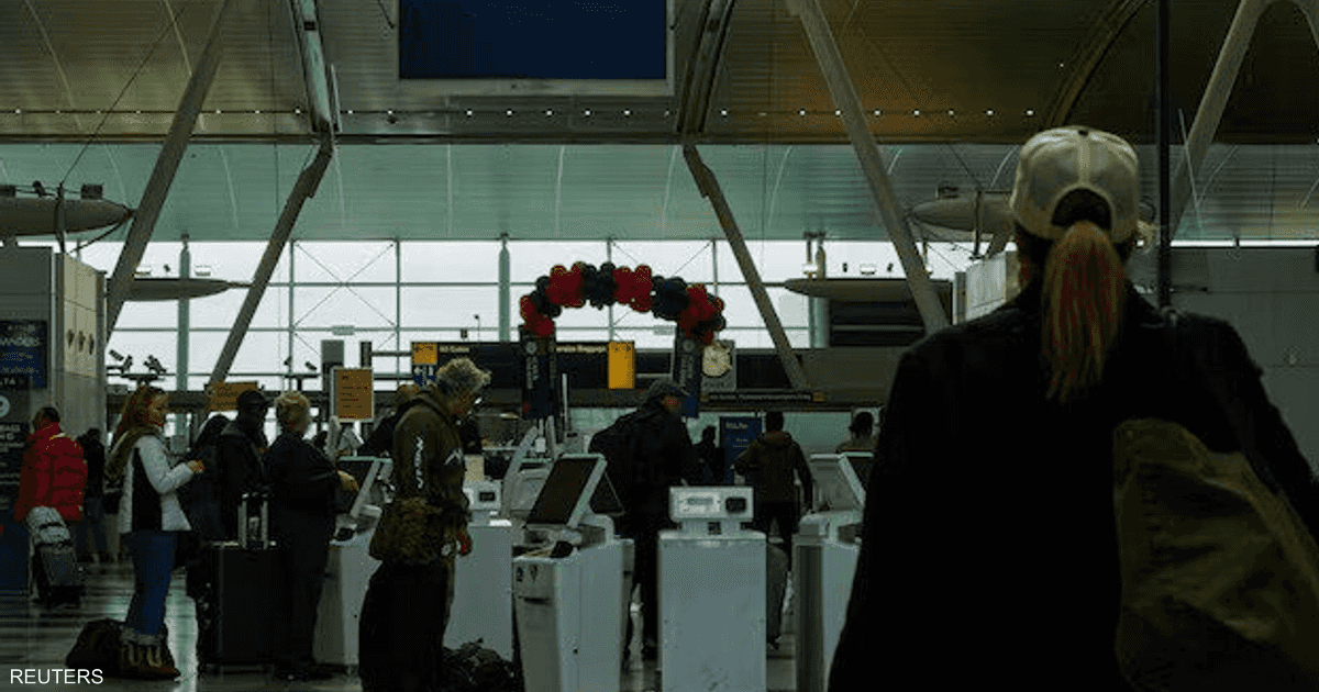 طوابير أمنية تصل إلى 3 ساعات في مطارات أميركية