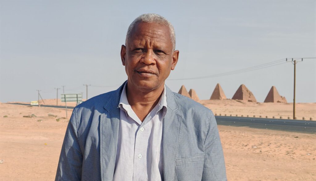 وزير سوداني يمكث شهرين في السعودية.. ماذا يجري؟