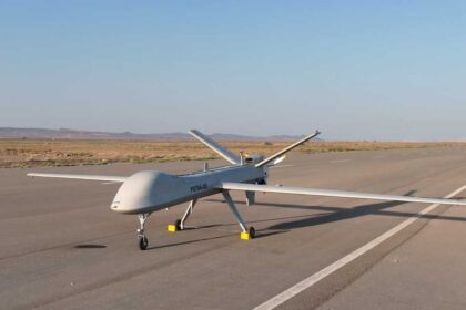 "إف بي آي" يحذر: إيران قد تستهدف كاليفورنيا بطائرات مسيّرة