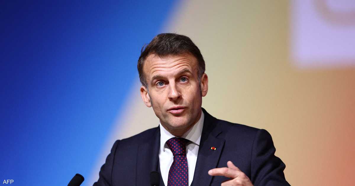 ماكرون: حزب الله ارتكب خطأ بجرّ لبنان إلى مواجهة مع إسرائيل