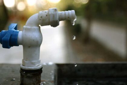 الهجوم الأميركي الإسرائيلي يفاقم أزمة المياه في إيران