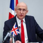 وزير بريطاني يلمح إلى تدخل روسي في استخدام إيران للمسيّرات