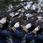 رئيس صربيا يحذر من "هجوم ثلاثي" منتظر.. حرب جديدة في أوروبا؟