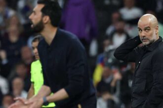 متلازمة التفكير الزائد تلاحق غوارديولا.. هزائم في قمم حاسمة