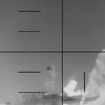 طائرة تعيد جثامين 84 بحارا إيرانيا وطاقما عالقا من الهند