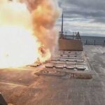 دخلت أسبوعها الثالث.. غموض حول مسارات حرب إيران