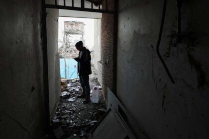 إيران تعتقل 20 شخصا بتهمة إرسال معلومات لإسرائيل