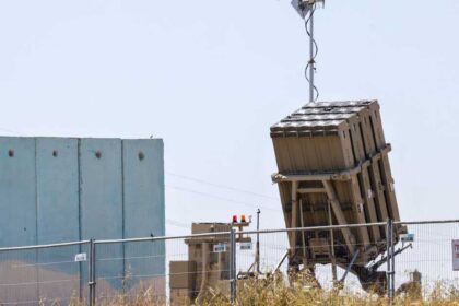 إسرائيل تخصص 827 مليون دولار لشراء معدات عسكرية "طارئة"