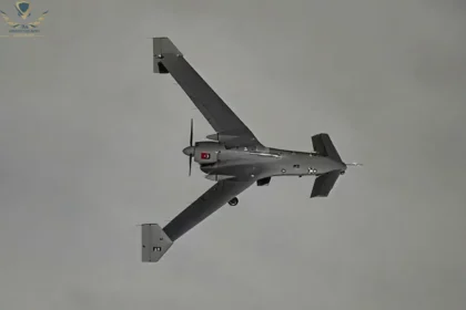 شركة “بايكار التركية” ترفع الستار عن مسيرة انتحارية تصل لمدى 2000 كيلومتر