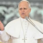 بابا الفاتيكان يطالب بوقف إطلاق النار في الشرق الأوسط