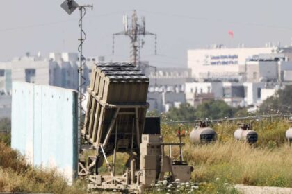 إسرائيل تنفي تقارير عن نقص مخزوناتها من الصواريخ الاعتراضية