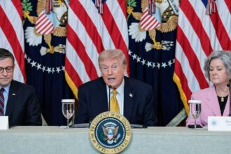 ترامب: ضربنا أكثر من 7000 هدف داخل إيران.. والهجمات مستمرة