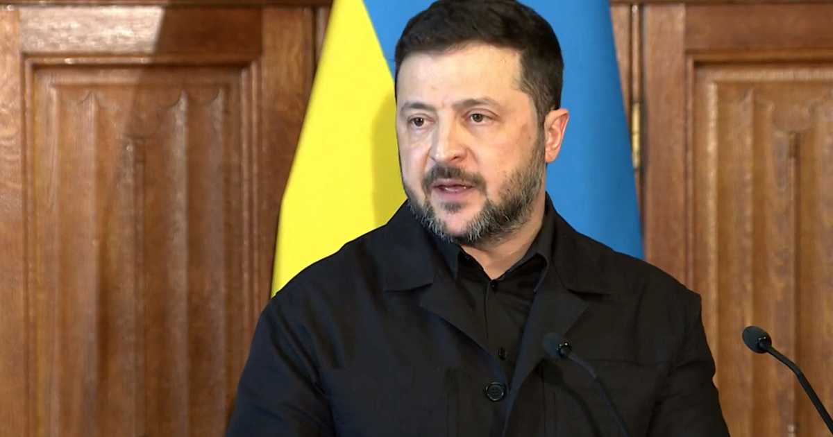 زيلينسكي ينشر 200 خبير في الشرق الأوسط للتصدي لمسيرات إيران