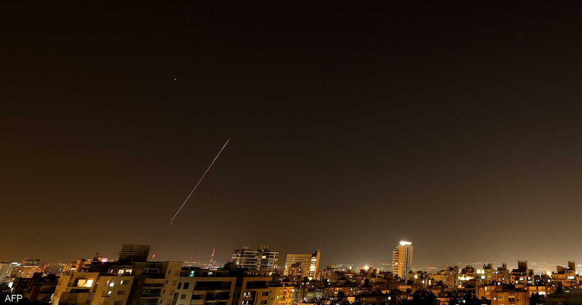 مقتل إسرائيليين في قصف صاروخي إيراني على تل أبيب