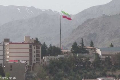 استخبارات إيران تعتقل 97 شخصا بتهمة الانتماء إلى جيش إسرائيل