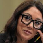 وزيرة ثالثة تغادر إدارة ترامب بعد حديث عن "سوء سلوك"