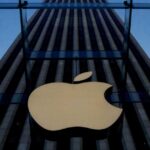 تيم كوك ينهي 15 عاما في قيادة "أبل"