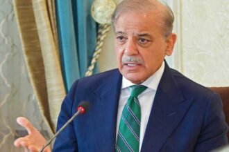 باكستان تعمل على تمديد وقف إطلاق النار بين أميركا وإيران قبيل المحادثات في إسلام آباد