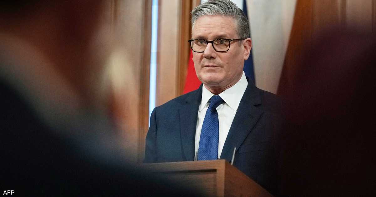 ستارمر ينفي تعمد حجب معلومات حول فشل السفير البريطاني السابق في الفحص الأمني ويؤكد عدم معرفته بنتيجة الفحص الأولي.