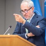 خاصدوجاريك يؤكد ضرورة إيجاد مخرج من حرب إيران