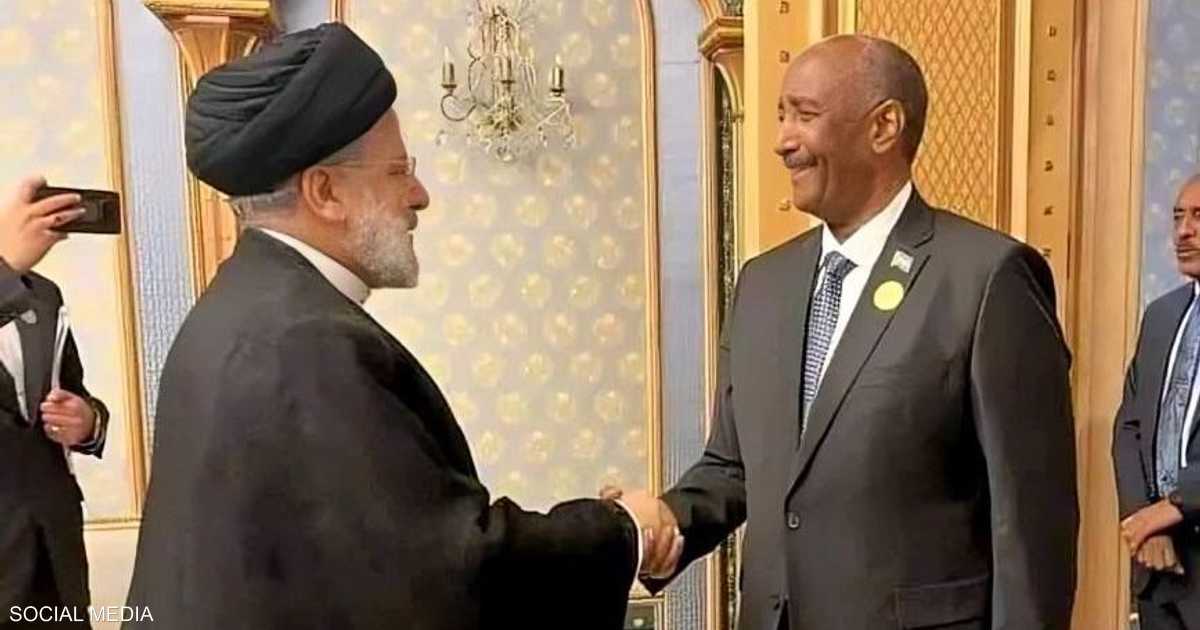 الأزمة السودانية تتطلب إعادة تشكيل التحالفات الداخلية والخارجية للجيش، وتحديداً قطع علاقاته مع التيارات الإسلامية.