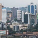 أوغندا تستقبل أول رحلة تحمل مرحلين من الولايات المتحدة