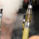 حظر شراء السجائر نهائيا للأطفال المولودين بعد 2008