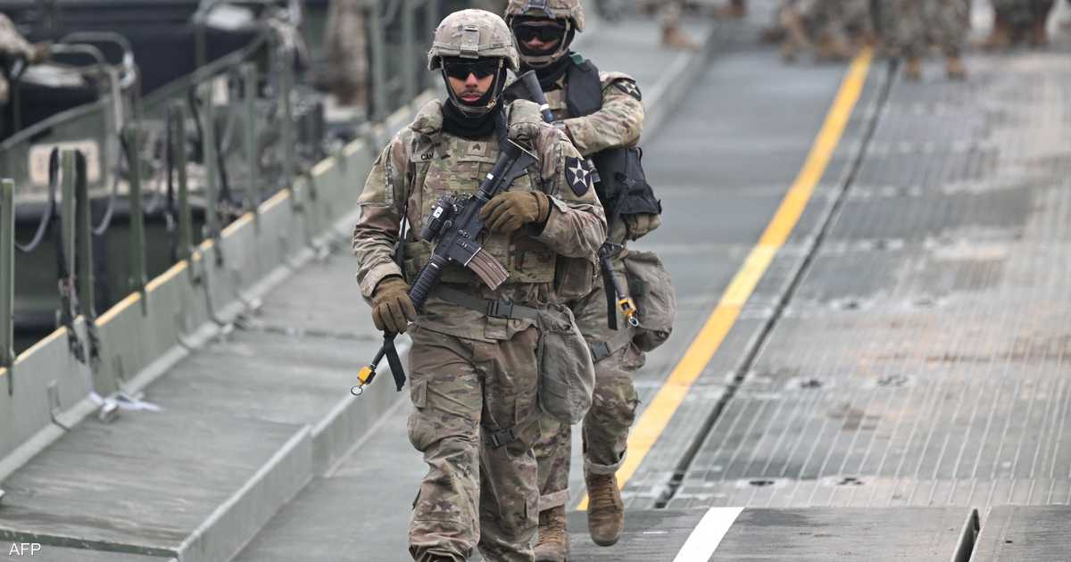 الخسائر العسكرية تتجاوز 300 إصابة والولايات المتحدة تقدر عملية تطهير مضيق هرمز بـ 6 أشهر