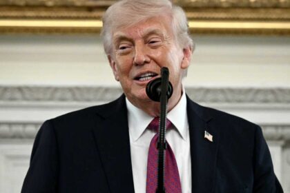 ترامب يكشف عن عدم وجود إطار زمني لإنهاء الحرب مع إيران ويتحدث عن تأثير الحصار