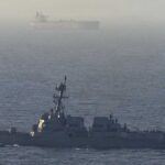 الجيش الأميركي يخطط لتغيير مسار ناقلات النفط بعيدا عن مضيق هرمز ومواقع محتلة بالمنطقة.