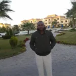 معلم يعلن اعتزال مراقبة امتحانات الشهادة بسبب “البخرات” ويكشف قصته