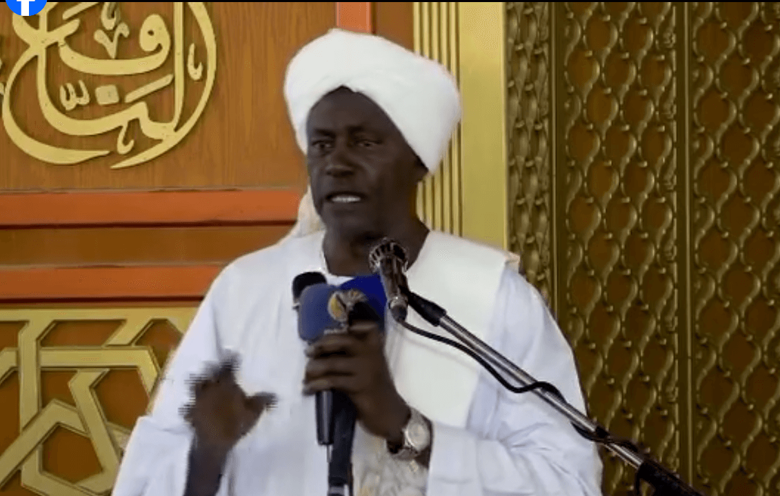 والي الخرطوم يحقق معجزات في العاصمة المنكوبة.