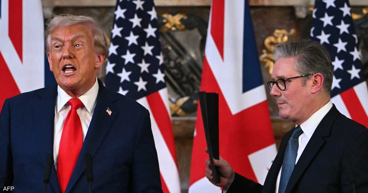 فيديو.. ترامب يسخر من ستارمر مجددا