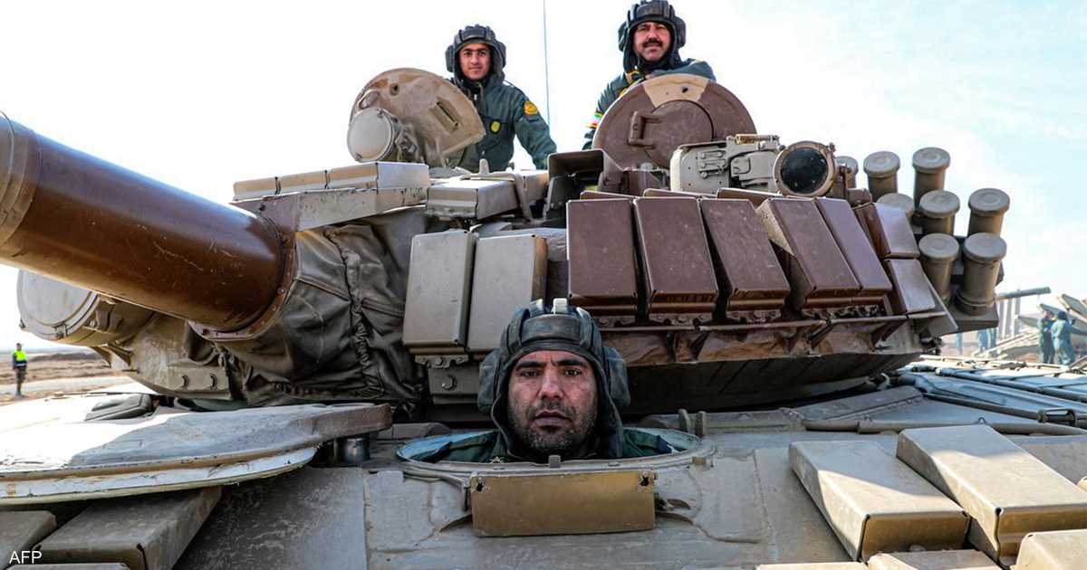 ميزان القوة العسكري الإيراني يفضل الحرس الثوري على الجيش النظامي