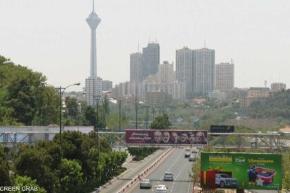 تقاطعت تصريحات حسون بين المشهد الميداني والتحولات الداخلية في إيران ودور القوى الدولية.